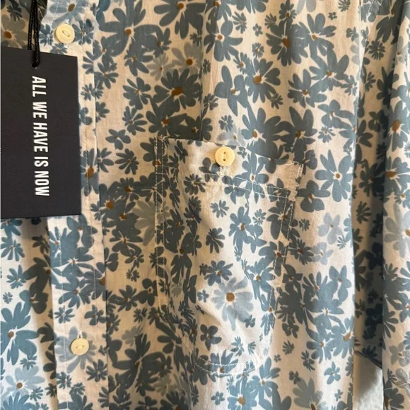 Ezekiel Blue and White Floral Button Down Shirt-size L- NWT - Picture 6 of 11